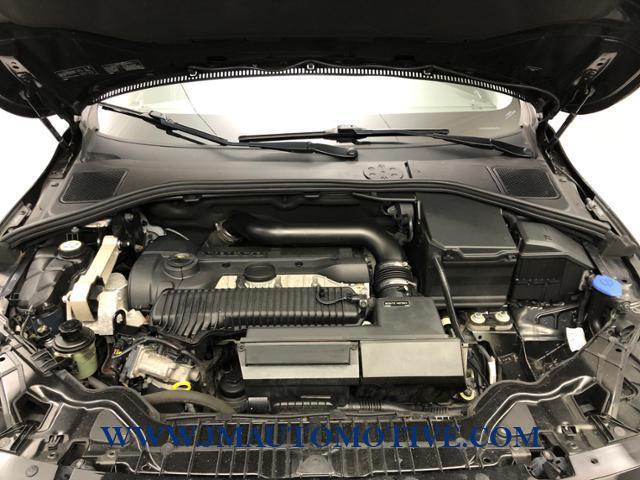 2014 Volvo S60 4dr Sdn T5 AWD, available for sale in Naugatuck, Connecticut | J&M Automotive Sls&Svc LLC. Naugatuck, Connecticut 2014 Volvo S60 4dr Sdn T5 AWD, available for sale in Naugatuck, Connecticut | J&M Automotive Sls&Svc LLC. Naugatuck, Connecticut