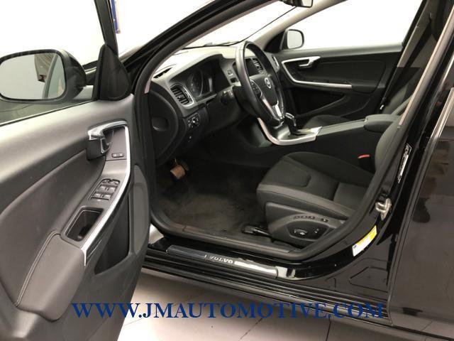 2014 Volvo S60 4dr Sdn T5 AWD, available for sale in Naugatuck, Connecticut | J&M Automotive Sls&Svc LLC. Naugatuck, Connecticut 2014 Volvo S60 4dr Sdn T5 AWD, available for sale in Naugatuck, Connecticut | J&M Automotive Sls&Svc LLC. Naugatuck, Connecticut