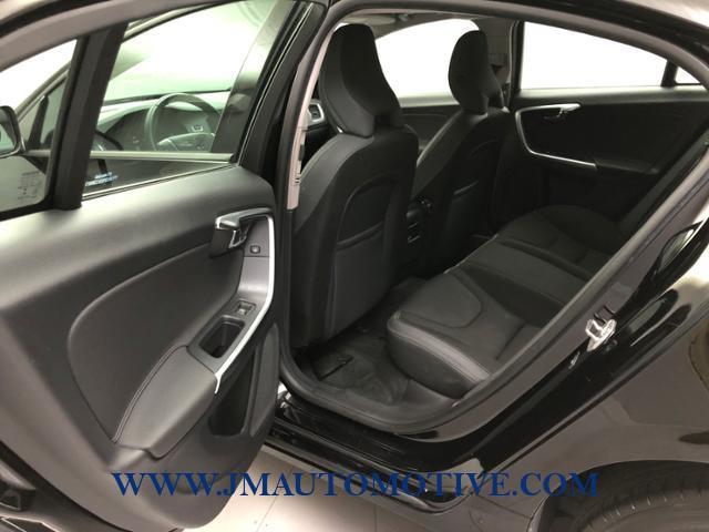 2014 Volvo S60 4dr Sdn T5 AWD, available for sale in Naugatuck, Connecticut | J&M Automotive Sls&Svc LLC. Naugatuck, Connecticut 2014 Volvo S60 4dr Sdn T5 AWD, available for sale in Naugatuck, Connecticut | J&M Automotive Sls&Svc LLC. Naugatuck, Connecticut