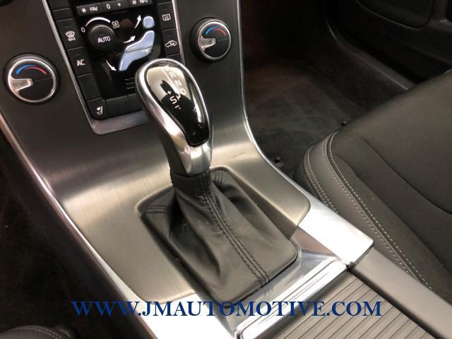 2014 Volvo S60 4dr Sdn T5 AWD, available for sale in Naugatuck, Connecticut | J&M Automotive Sls&Svc LLC. Naugatuck, Connecticut 2014 Volvo S60 4dr Sdn T5 AWD, available for sale in Naugatuck, Connecticut | J&M Automotive Sls&Svc LLC. Naugatuck, Connecticut