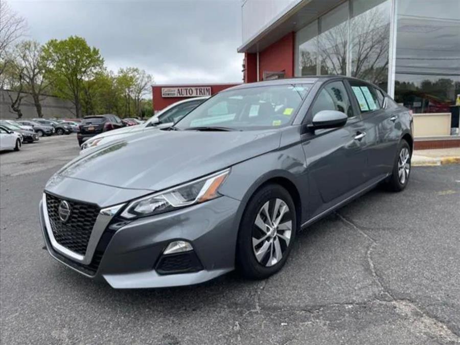 Used 2019 Nissan Altima in Huntington Station, New York | Kantic Car. Huntington Station, New York