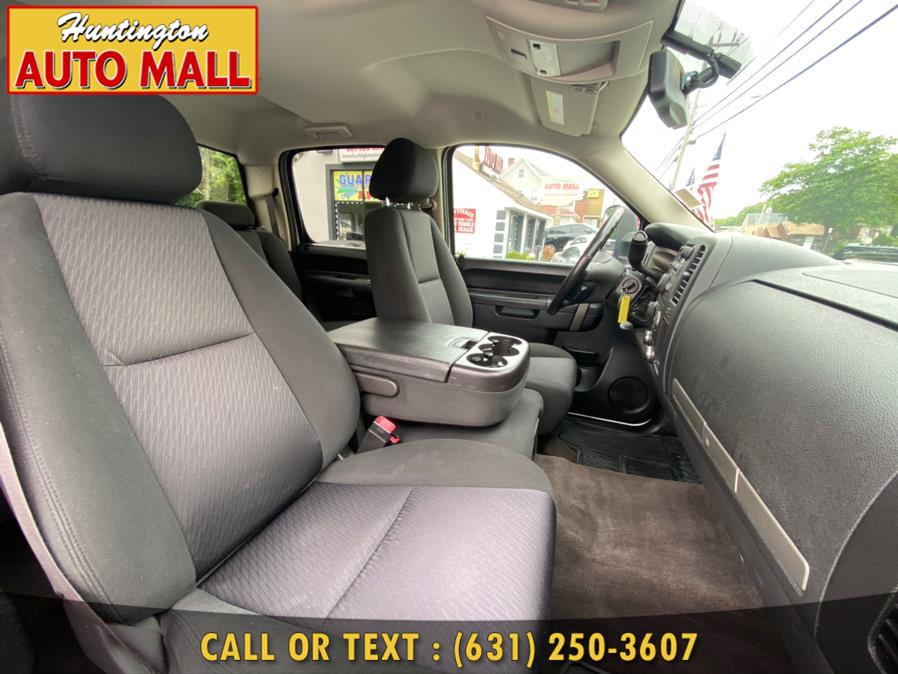 2014 Chevrolet Silverado 2500HD 4WD Crew Cab 153.7" LT, available for sale in Huntington Station, New York | Huntington Auto Mall. Huntington Station, New York 2014 Chevrolet Silverado 2500HD 4WD Crew Cab 153.7" LT, available for sale in Huntington Station, New York | Huntington Auto Mall. Huntington Station, New York