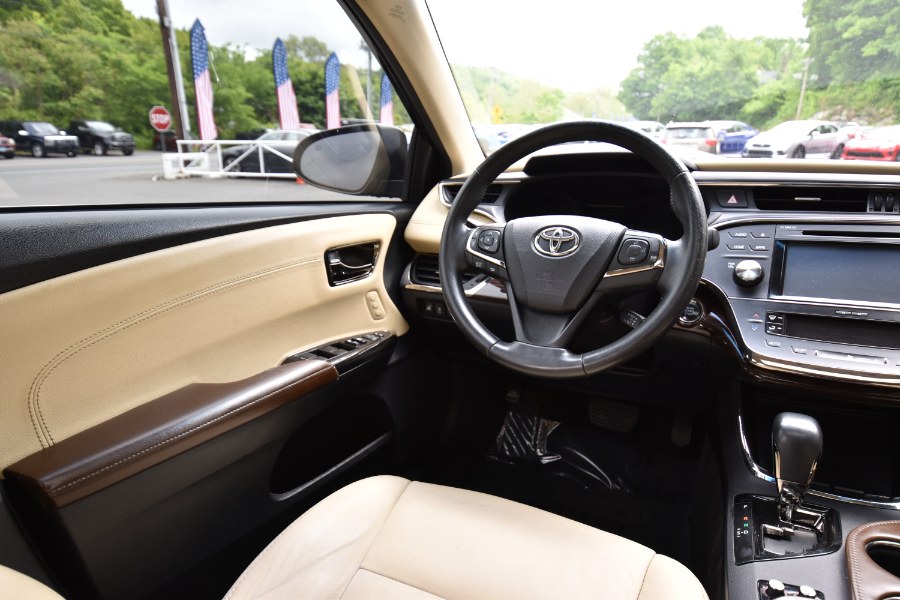 Used Toyota Avalon 4dr Sdn XLE Premium 2015 | Highline Car Connection. Waterbury, Connecticut Used Toyota Avalon 4dr Sdn XLE Premium 2015 | Highline Car Connection. Waterbury, Connecticut
