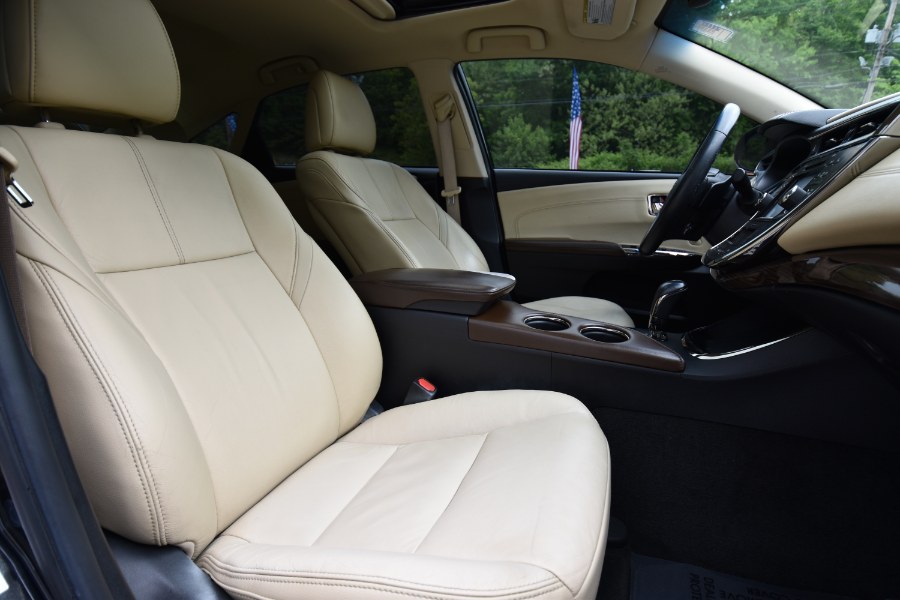 Used Toyota Avalon 4dr Sdn XLE Premium 2015 | Highline Car Connection. Waterbury, Connecticut Used Toyota Avalon 4dr Sdn XLE Premium 2015 | Highline Car Connection. Waterbury, Connecticut