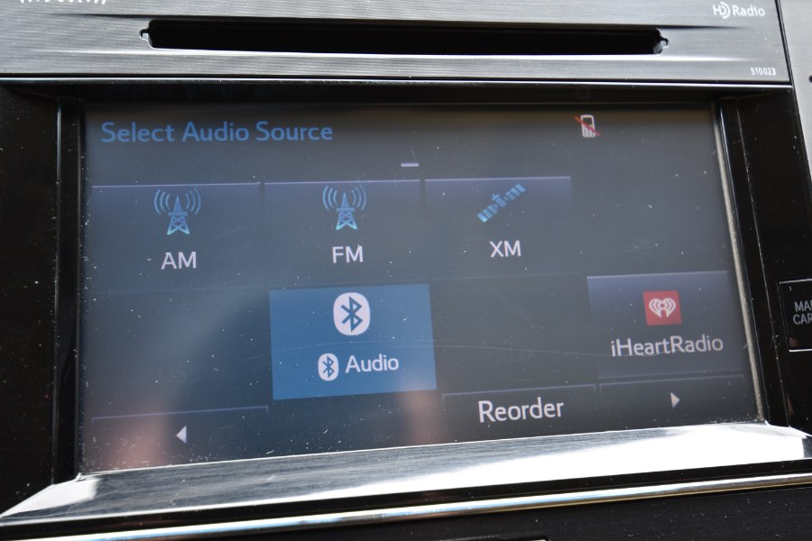 Used Toyota Avalon 4dr Sdn XLE Premium 2015 | Highline Car Connection. Waterbury, Connecticut Used Toyota Avalon 4dr Sdn XLE Premium 2015 | Highline Car Connection. Waterbury, Connecticut