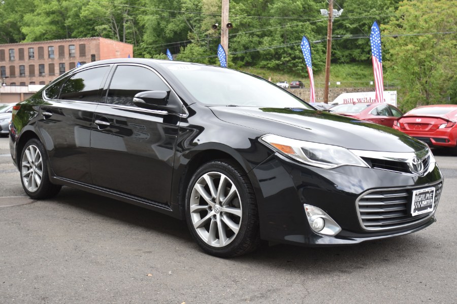 Used Toyota Avalon 4dr Sdn XLE Premium 2015 | Highline Car Connection. Waterbury, Connecticut Used Toyota Avalon 4dr Sdn XLE Premium 2015 | Highline Car Connection. Waterbury, Connecticut
