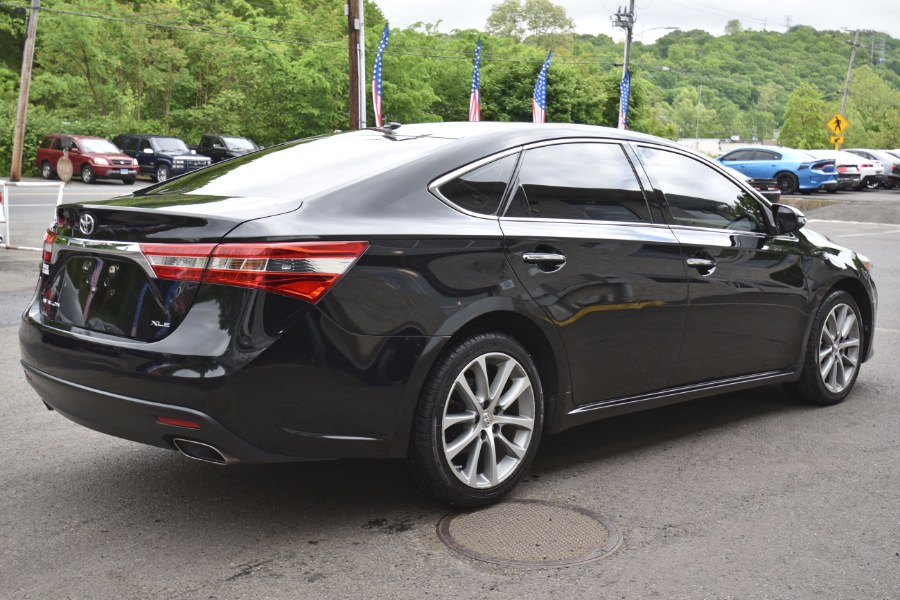 Used Toyota Avalon 4dr Sdn XLE Premium 2015 | Highline Car Connection. Waterbury, Connecticut Used Toyota Avalon 4dr Sdn XLE Premium 2015 | Highline Car Connection. Waterbury, Connecticut
