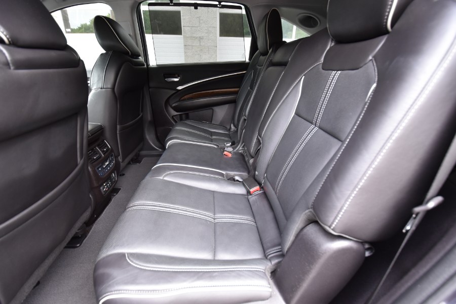 Used Acura MDX SH-AWD w/Advance/Entertainment Pkg 2017 | Highline Car Connection. Waterbury, Connecticut Used Acura MDX SH-AWD w/Advance/Entertainment Pkg 2017 | Highline Car Connection. Waterbury, Connecticut