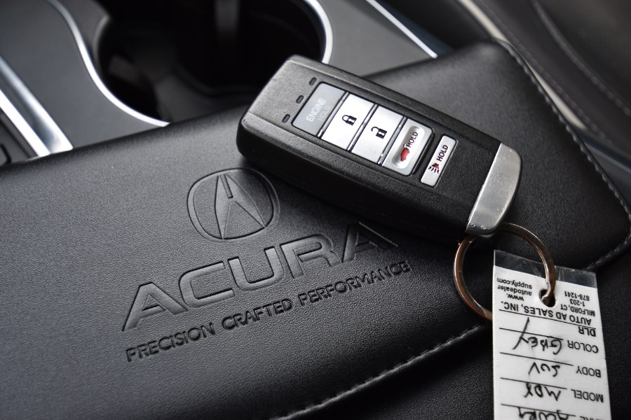 Used Acura MDX SH-AWD w/Advance/Entertainment Pkg 2017 | Highline Car Connection. Waterbury, Connecticut Used Acura MDX SH-AWD w/Advance/Entertainment Pkg 2017 | Highline Car Connection. Waterbury, Connecticut
