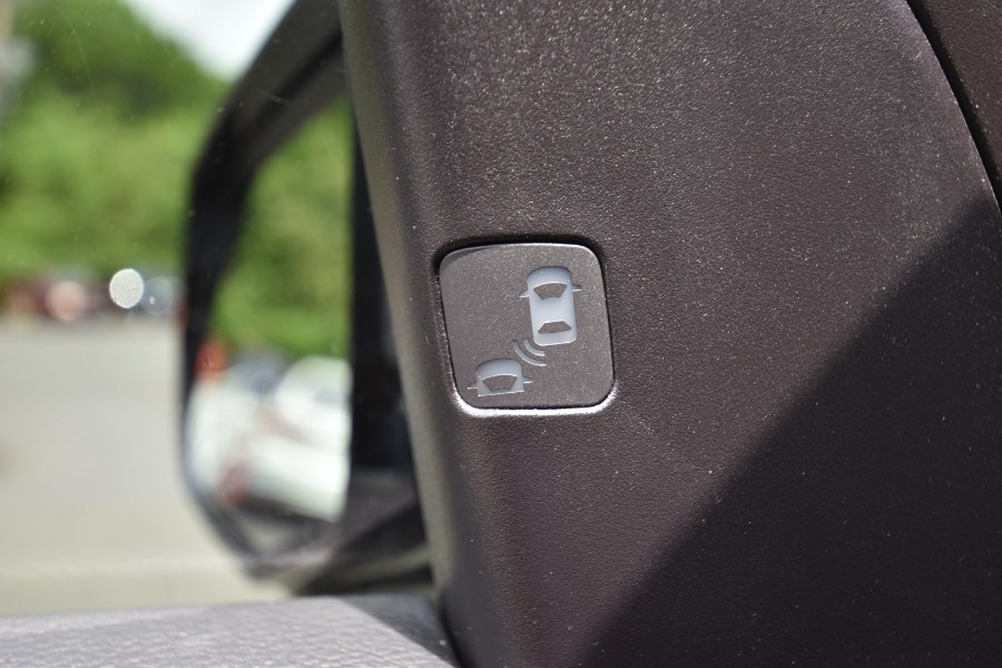 Used Acura MDX SH-AWD w/Advance/Entertainment Pkg 2017 | Highline Car Connection. Waterbury, Connecticut Used Acura MDX SH-AWD w/Advance/Entertainment Pkg 2017 | Highline Car Connection. Waterbury, Connecticut