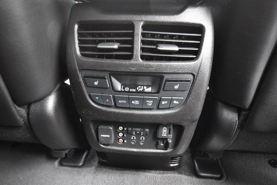 Used Acura MDX SH-AWD w/Advance/Entertainment Pkg 2017 | Highline Car Connection. Waterbury, Connecticut Used Acura MDX SH-AWD w/Advance/Entertainment Pkg 2017 | Highline Car Connection. Waterbury, Connecticut