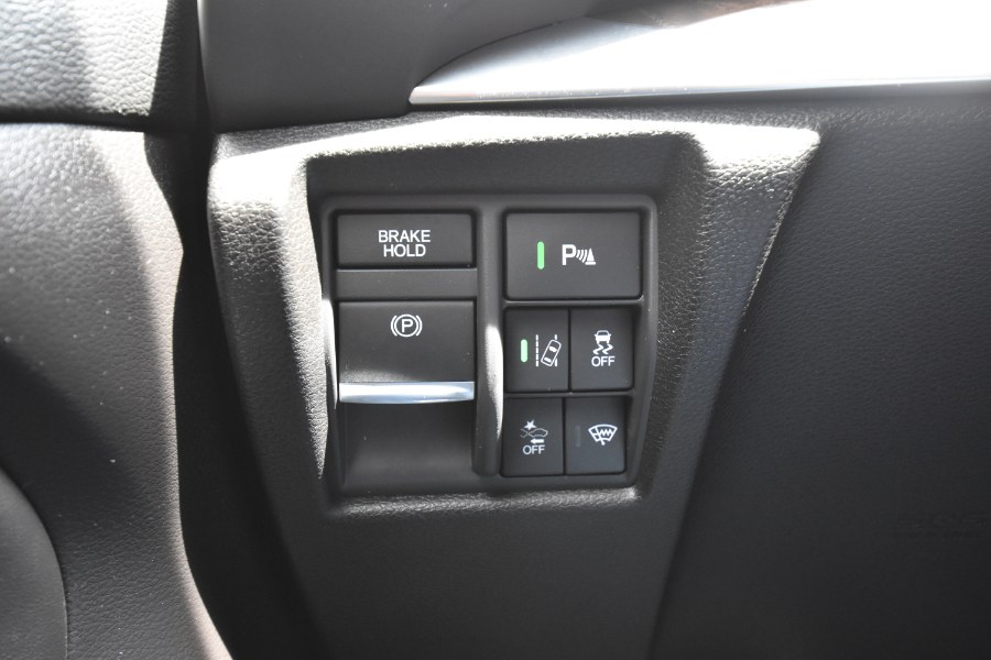 Used Acura MDX SH-AWD w/Advance/Entertainment Pkg 2017 | Highline Car Connection. Waterbury, Connecticut Used Acura MDX SH-AWD w/Advance/Entertainment Pkg 2017 | Highline Car Connection. Waterbury, Connecticut