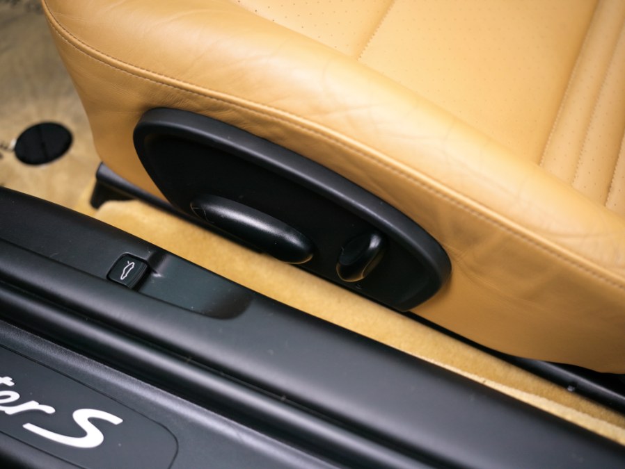 Used Porsche Boxster 2dr Roadster S 6-Spd Manual 2004 | Meccanic Shop North Inc. North Salem, New York Used Porsche Boxster 2dr Roadster S 6-Spd Manual 2004 | Meccanic Shop North Inc. North Salem, New York