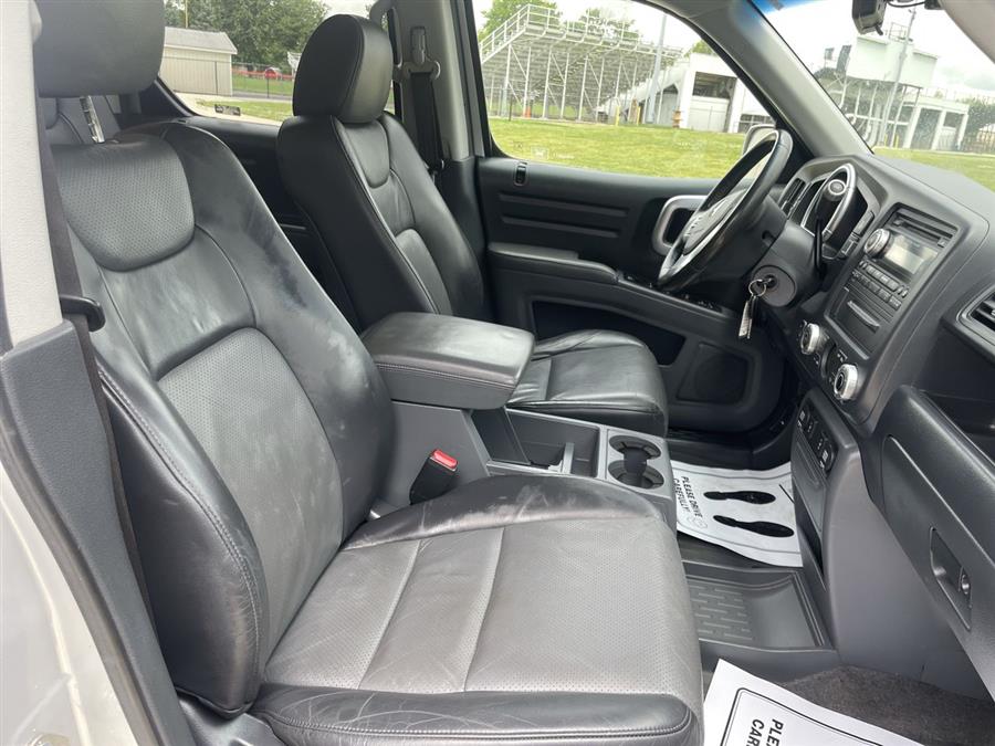 2006 Honda Ridgeline RTL AT with MOONROOF, available for sale in Elida, Ohio | Josh's All Under Ten LLC. Elida, Ohio 2006 Honda Ridgeline RTL AT with MOONROOF, available for sale in Elida, Ohio | Josh's All Under Ten LLC. Elida, Ohio
