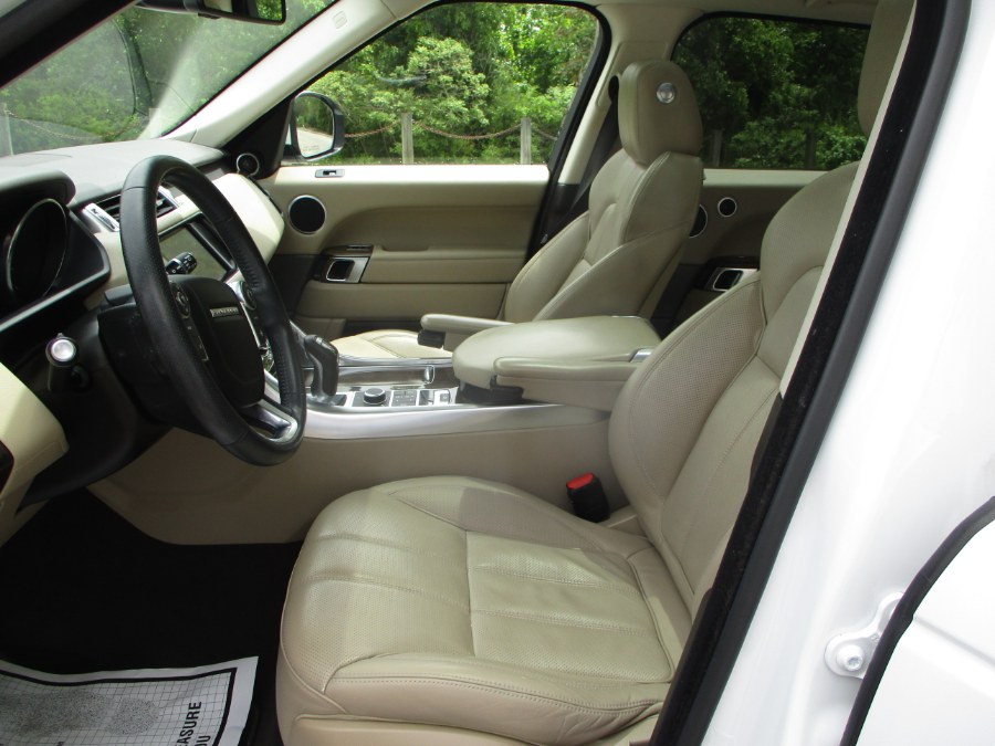 2016 Land Rover Range Rover Sport 4WD 4dr V6 HSE, available for sale in Massapequa, New York | South Shore Auto Brokers & Sales. Massapequa, New York 2016 Land Rover Range Rover Sport 4WD 4dr V6 HSE, available for sale in Massapequa, New York | South Shore Auto Brokers & Sales. Massapequa, New York