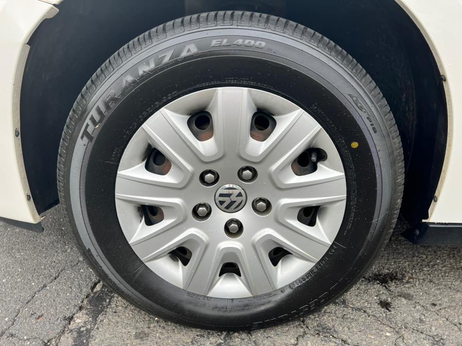 2012 Volkswagen Routan 4dr Wgn S, available for sale in Plantsville, Connecticut | L&S Automotive LLC. Plantsville, Connecticut 2012 Volkswagen Routan 4dr Wgn S, available for sale in Plantsville, Connecticut | L&S Automotive LLC. Plantsville, Connecticut