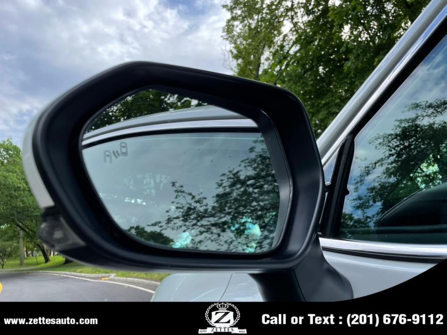 Used Toyota Camry XLE V6 Auto (Natl) 2020 | Zettes Auto Mall. Jersey City, New Jersey Used Toyota Camry XLE V6 Auto (Natl) 2020 | Zettes Auto Mall. Jersey City, New Jersey