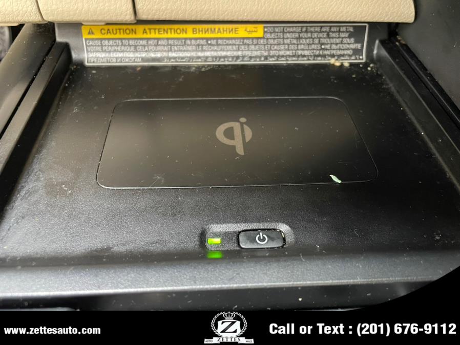 Used Toyota Camry XLE V6 Auto (Natl) 2020 | Zettes Auto Mall. Jersey City, New Jersey Used Toyota Camry XLE V6 Auto (Natl) 2020 | Zettes Auto Mall. Jersey City, New Jersey