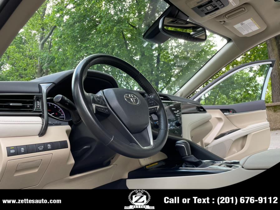 Used Toyota Camry XLE V6 Auto (Natl) 2020 | Zettes Auto Mall. Jersey City, New Jersey Used Toyota Camry XLE V6 Auto (Natl) 2020 | Zettes Auto Mall. Jersey City, New Jersey