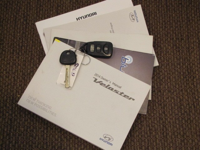 Used Hyundai Veloster 3dr Cpe Auto 2014 | Auto Network Group Inc. Placentia, California