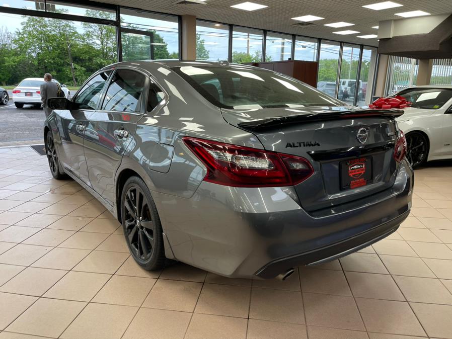 Used Nissan Altima 2.5 SR Sedan 2018 | Power Motors East. Massapequa Park, New York Used Nissan Altima 2.5 SR Sedan 2018 | Power Motors East. Massapequa Park, New York