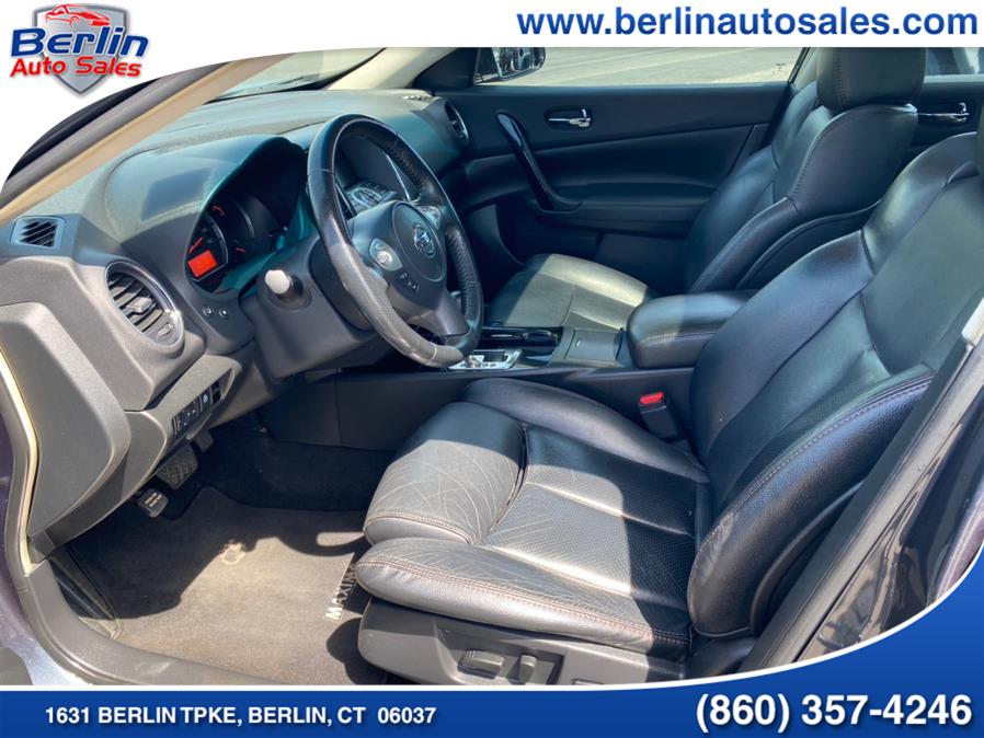 Used Nissan Maxima 4dr Sdn V6 CVT 3.5 SV w/Premium Pkg 2011 | Berlin Auto Sales LLC. Berlin, Connecticut Used Nissan Maxima 4dr Sdn V6 CVT 3.5 SV w/Premium Pkg 2011 | Berlin Auto Sales LLC. Berlin, Connecticut