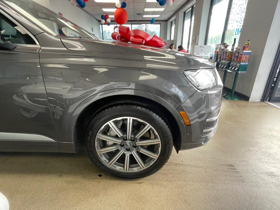 2019 Audi Q7 Prestige 55 TFSI quattro, available for sale in Inwood, New York | 5 Towns Drive. Inwood, New York 2019 Audi Q7 Prestige 55 TFSI quattro, available for sale in Inwood, New York | 5 Towns Drive. Inwood, New York