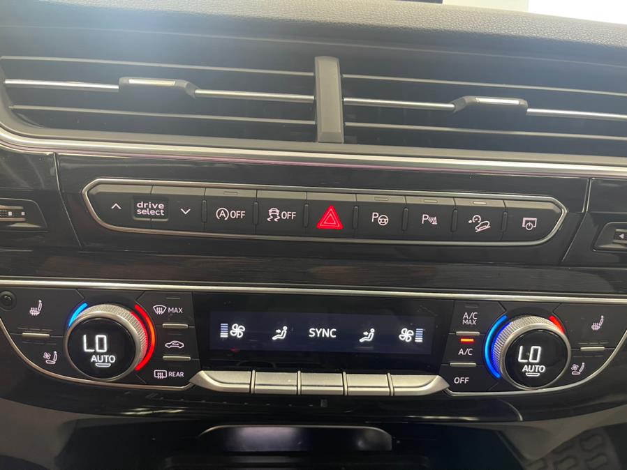 2019 Audi Q7 Prestige 55 TFSI quattro, available for sale in Inwood, New York | 5 Towns Drive. Inwood, New York 2019 Audi Q7 Prestige 55 TFSI quattro, available for sale in Inwood, New York | 5 Towns Drive. Inwood, New York