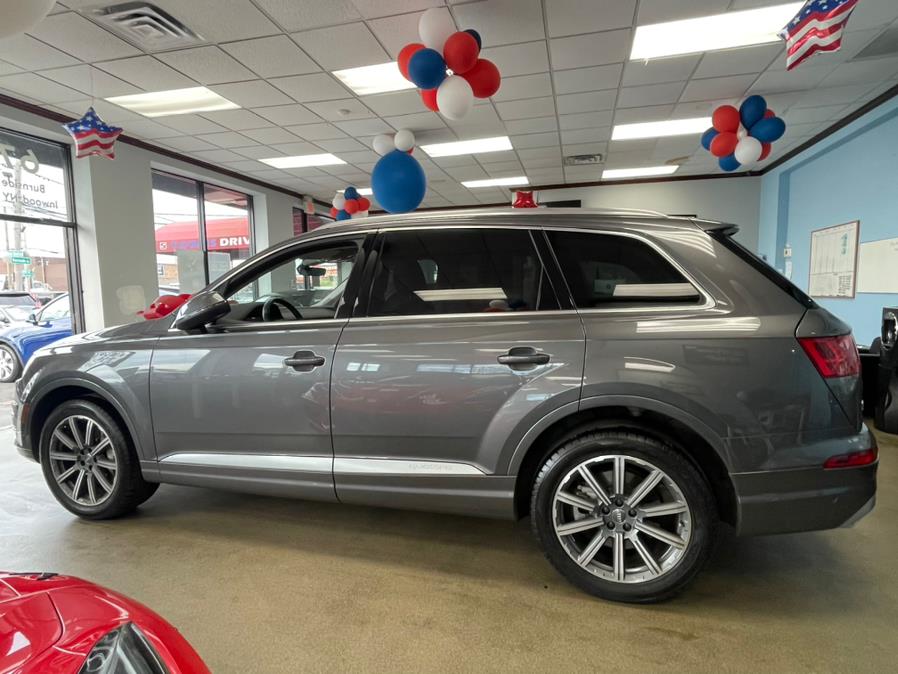 2019 Audi Q7 Prestige 55 TFSI quattro, available for sale in Inwood, New York | 5 Towns Drive. Inwood, New York 2019 Audi Q7 Prestige 55 TFSI quattro, available for sale in Inwood, New York | 5 Towns Drive. Inwood, New York