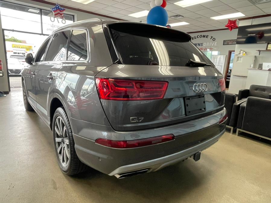 2019 Audi Q7 Prestige 55 TFSI quattro, available for sale in Inwood, New York | 5 Towns Drive. Inwood, New York 2019 Audi Q7 Prestige 55 TFSI quattro, available for sale in Inwood, New York | 5 Towns Drive. Inwood, New York