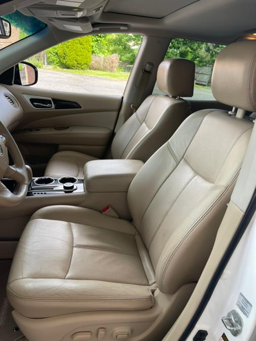 Used Nissan Pathfinder 4WD 4dr SV 2013 | Supreme Automotive. New Britain, Connecticut Used Nissan Pathfinder 4WD 4dr SV 2013 | Supreme Automotive. New Britain, Connecticut