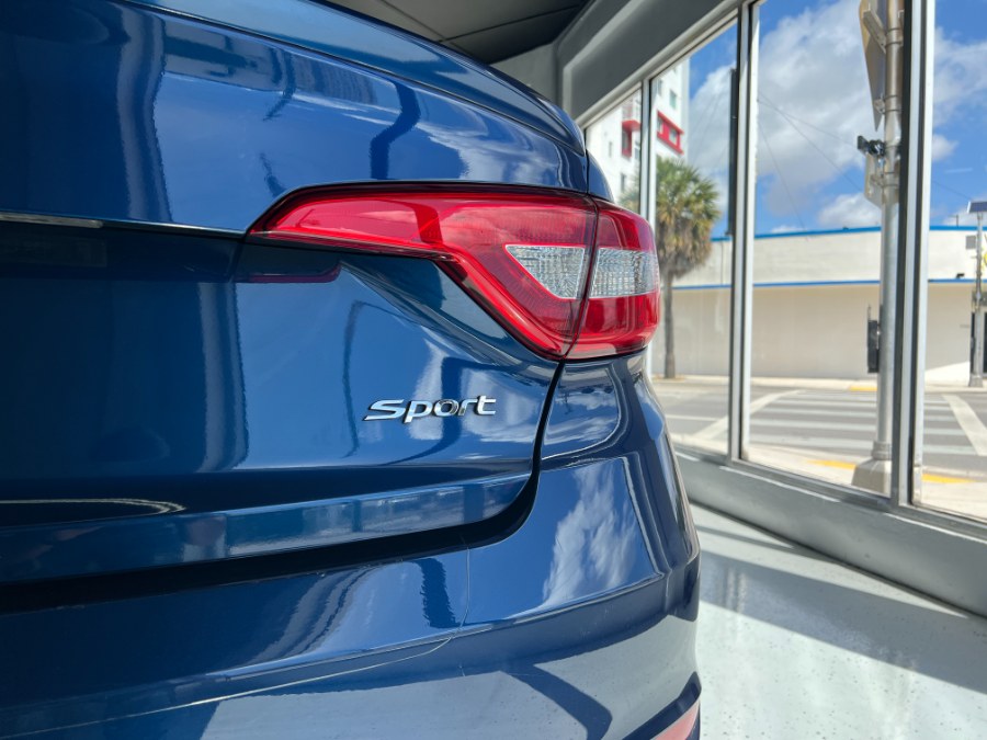 Used Hyundai Sonata 4dr Sdn 2.4L Sport 2015 | Exclusive Auto Group of Miami Inc. Miami, Florida Used Hyundai Sonata 4dr Sdn 2.4L Sport 2015 | Exclusive Auto Group of Miami Inc. Miami, Florida