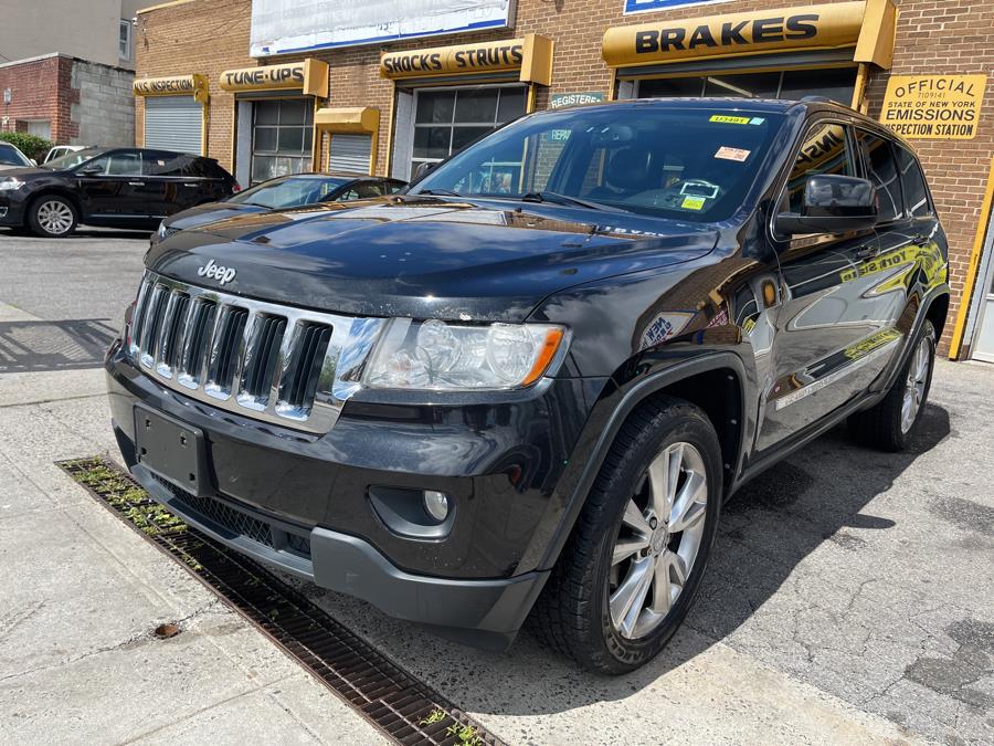 2013 Jeep Grand Cherokee 4WD 4dr Laredo Trailhawk *Ltd Avail*, available for sale in Bronx, New York | New York Motors Group Solutions LLC. Bronx, New York 2013 Jeep Grand Cherokee 4WD 4dr Laredo Trailhawk *Ltd Avail*, available for sale in Bronx, New York | New York Motors Group Solutions LLC. Bronx, New York