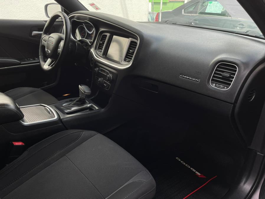 Used Dodge Charger 4dr Sdn SXT RWD 2015 | Green Light Auto. Corona, California Used Dodge Charger 4dr Sdn SXT RWD 2015 | Green Light Auto. Corona, California
