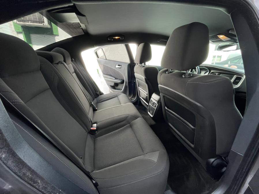 Used Dodge Charger 4dr Sdn SXT RWD 2015 | Green Light Auto. Corona, California Used Dodge Charger 4dr Sdn SXT RWD 2015 | Green Light Auto. Corona, California