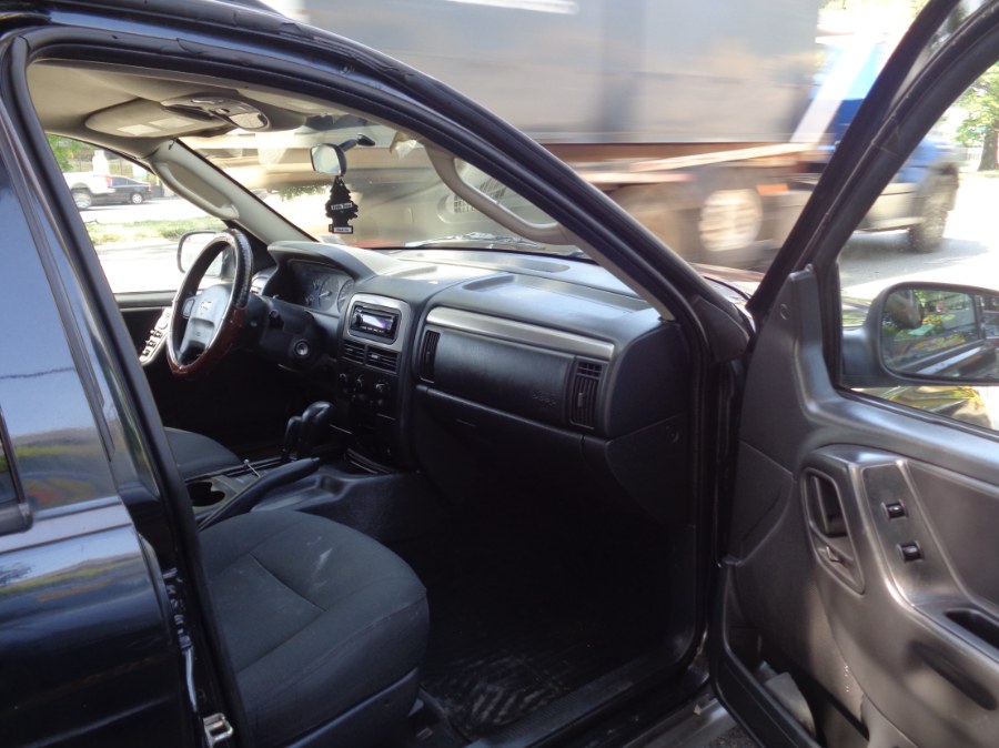2002 Jeep Grand Cherokee 4dr Laredo 4WD, available for sale in Rosedale, New York | Sunrise Auto Sales. Rosedale, New York 2002 Jeep Grand Cherokee 4dr Laredo 4WD, available for sale in Rosedale, New York | Sunrise Auto Sales. Rosedale, New York