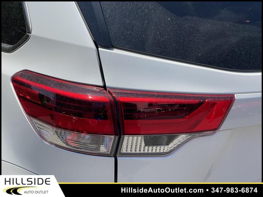 Used Toyota Highlander LE 2018 | Hillside Auto Outlet. Jamaica, New York Used Toyota Highlander LE 2018 | Hillside Auto Outlet. Jamaica, New York