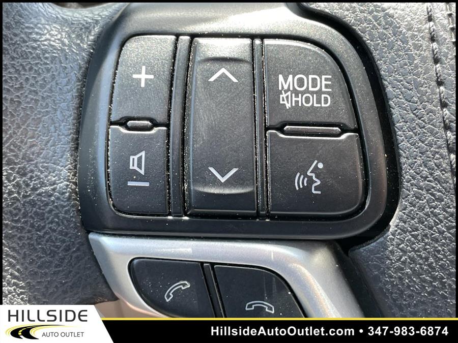 Used Toyota Highlander LE 2018 | Hillside Auto Outlet. Jamaica, New York Used Toyota Highlander LE 2018 | Hillside Auto Outlet. Jamaica, New York