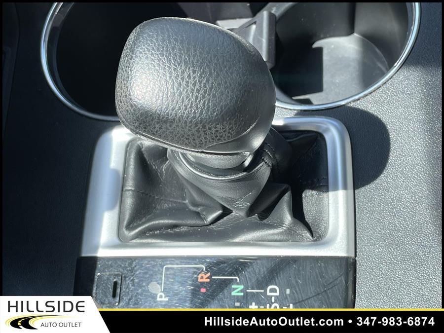 Used Toyota Highlander LE 2018 | Hillside Auto Outlet. Jamaica, New York Used Toyota Highlander LE 2018 | Hillside Auto Outlet. Jamaica, New York