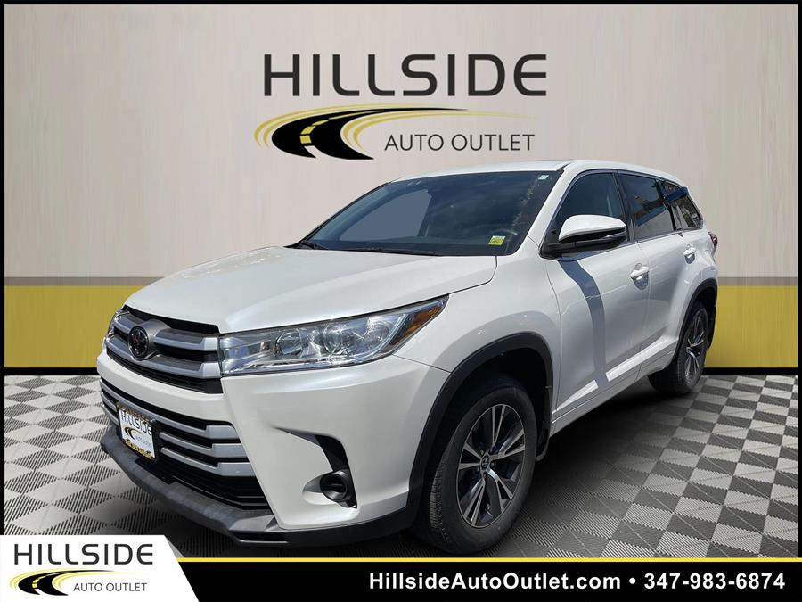 Used Toyota Highlander LE 2018 | Hillside Auto Outlet. Jamaica, New York Used Toyota Highlander LE 2018 | Hillside Auto Outlet. Jamaica, New York