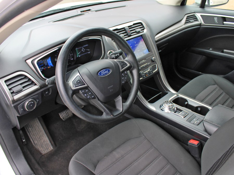 Used Ford Fusion SE 2020 | Auto Expo Ent Inc.. Great Neck, New York