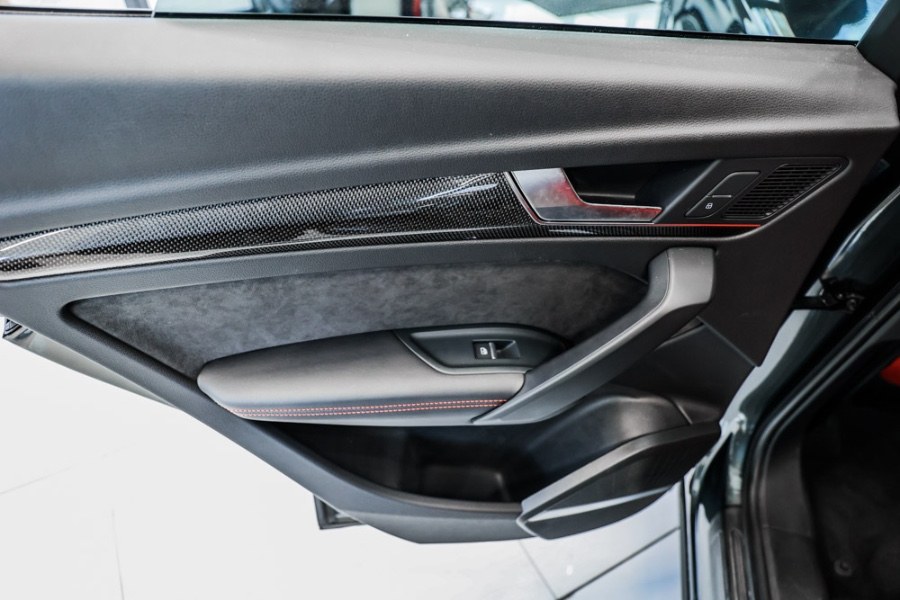 2018 Audi SQ5 3.0 TFSI Premium Plus, available for sale in ELMONT, New York | 26 Motors Long Island. ELMONT, New York 2018 Audi SQ5 3.0 TFSI Premium Plus, available for sale in ELMONT, New York | 26 Motors Long Island. ELMONT, New York