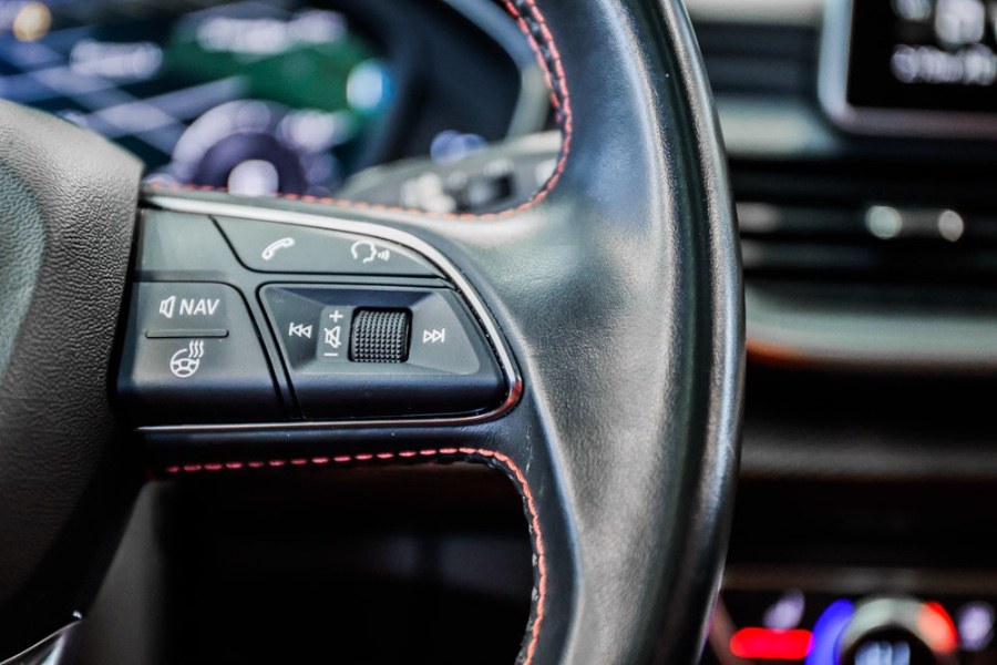 2018 Audi SQ5 3.0 TFSI Premium Plus, available for sale in ELMONT, New York | 26 Motors Long Island. ELMONT, New York 2018 Audi SQ5 3.0 TFSI Premium Plus, available for sale in ELMONT, New York | 26 Motors Long Island. ELMONT, New York