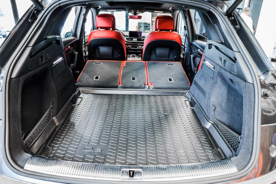 2018 Audi SQ5 3.0 TFSI Premium Plus, available for sale in ELMONT, New York | 26 Motors Long Island. ELMONT, New York 2018 Audi SQ5 3.0 TFSI Premium Plus, available for sale in ELMONT, New York | 26 Motors Long Island. ELMONT, New York