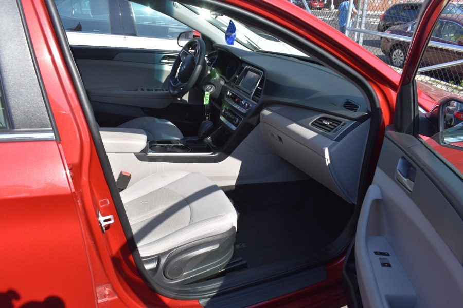 2019 Hyundai Sonata SE 2.4L, available for sale in Irvington, New Jersey | Foreign Auto Imports. Irvington, New Jersey 2019 Hyundai Sonata SE 2.4L, available for sale in Irvington, New Jersey | Foreign Auto Imports. Irvington, New Jersey
