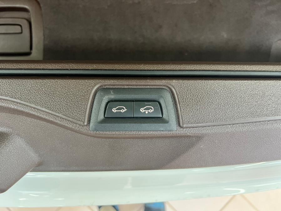 2019 BMW X7 xDrive40i Sports Activity Vehicle, available for sale in Massapequa Park, New York | Power Motors East. Massapequa Park, New York 2019 BMW X7 xDrive40i Sports Activity Vehicle, available for sale in Massapequa Park, New York | Power Motors East. Massapequa Park, New York