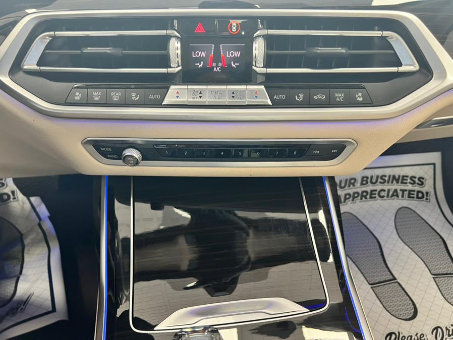 2019 BMW X7 xDrive40i Sports Activity Vehicle, available for sale in Massapequa Park, New York | Power Motors East. Massapequa Park, New York 2019 BMW X7 xDrive40i Sports Activity Vehicle, available for sale in Massapequa Park, New York | Power Motors East. Massapequa Park, New York