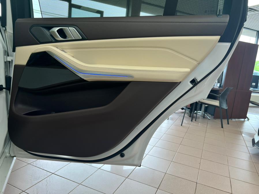 2019 BMW X7 xDrive40i Sports Activity Vehicle, available for sale in Massapequa Park, New York | Power Motors East. Massapequa Park, New York 2019 BMW X7 xDrive40i Sports Activity Vehicle, available for sale in Massapequa Park, New York | Power Motors East. Massapequa Park, New York