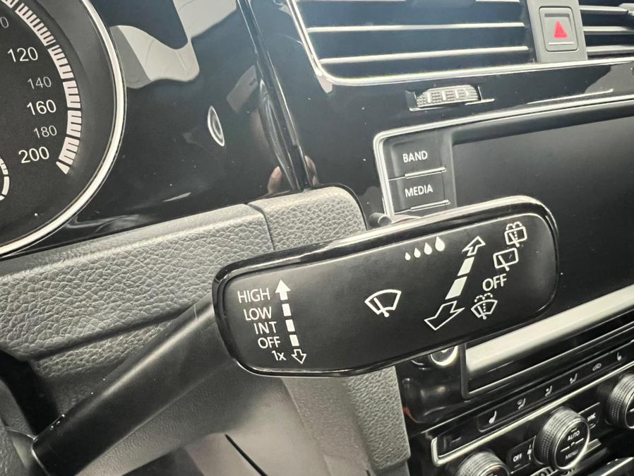2017 Volkswagen Golf R 4-Door Manual w/DCC/Nav, available for sale in Massapequa Park, New York | Power Motors East. Massapequa Park, New York 2017 Volkswagen Golf R 4-Door Manual w/DCC/Nav, available for sale in Massapequa Park, New York | Power Motors East. Massapequa Park, New York