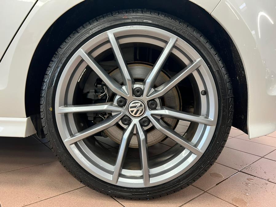 2017 Volkswagen Golf R 4-Door Manual w/DCC/Nav, available for sale in Massapequa Park, New York | Power Motors East. Massapequa Park, New York 2017 Volkswagen Golf R 4-Door Manual w/DCC/Nav, available for sale in Massapequa Park, New York | Power Motors East. Massapequa Park, New York